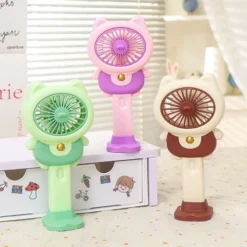 Quạt cầm tay mini hình gấu