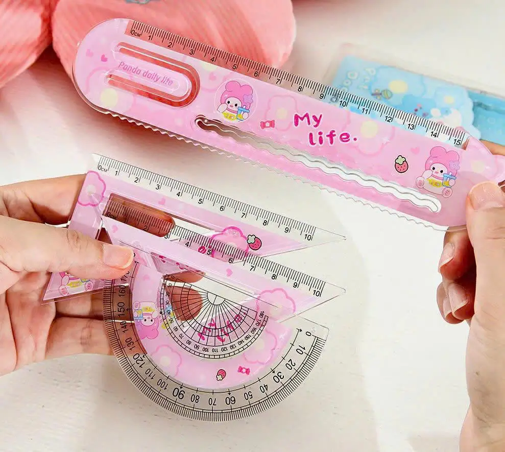 Bộ thước eke 4 món Capybara, Cinnamoroll